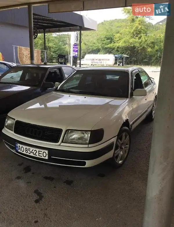 Audi 100 1992