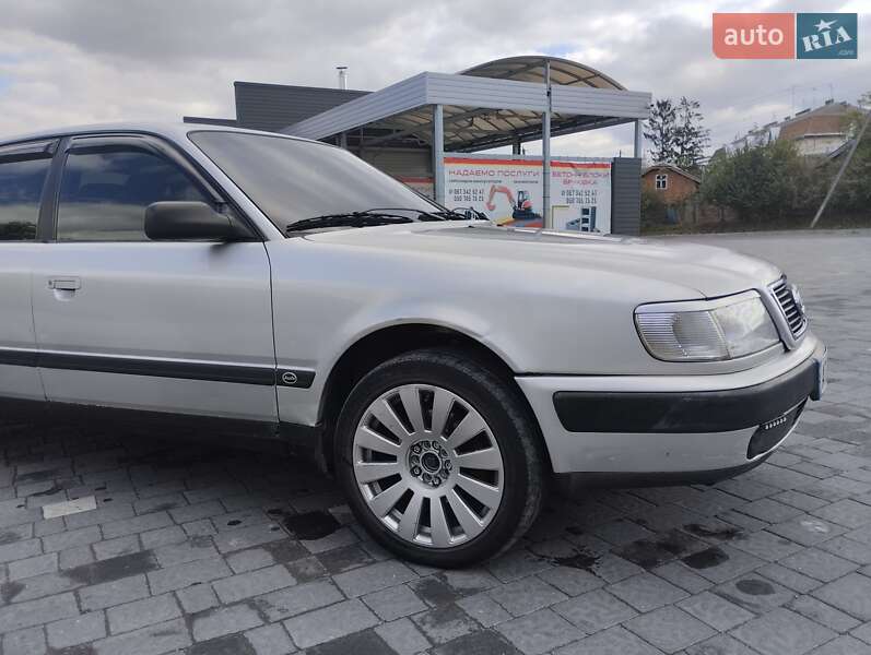 Седан Audi 100 1991 в Коломиї