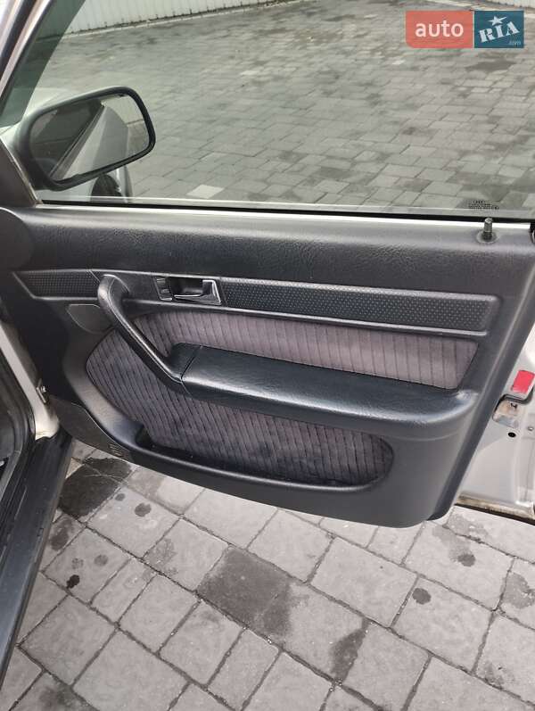 Седан Audi 100 1991 в Коломиї