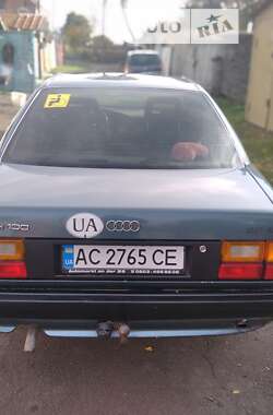 Седан Audi 100 1984 в Луцьку