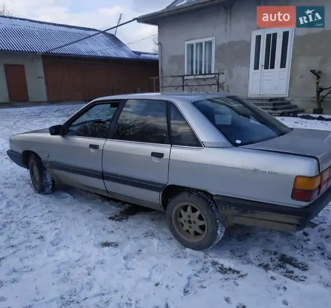 Audi 100 1988