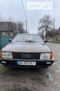 Седан Audi 100 1986 в Онуфриевке