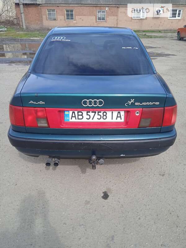 Седан Audi 100 1992 в Староконстантинове