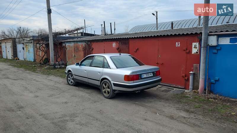 Седан Audi 100 1992 в Черкасах