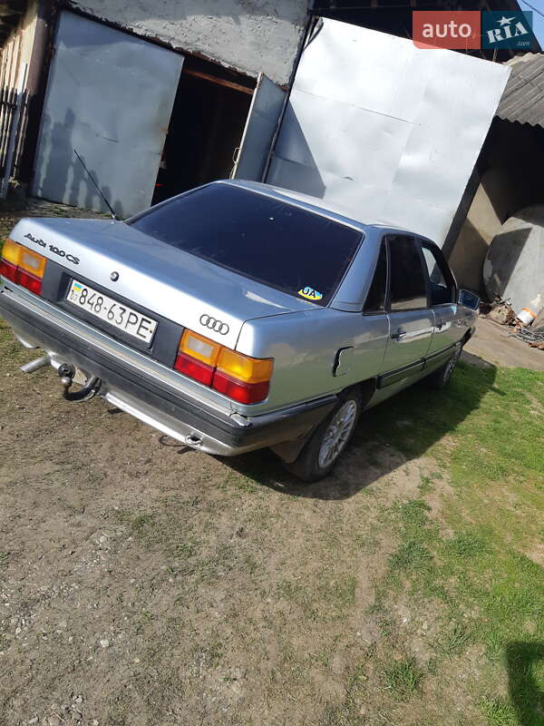 Седан Audi 100 1987 в Чопі фото 2 Седан Audi 100 1987 в Чопі