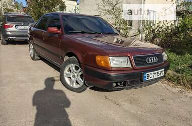 Седан Audi 100 1991 в Львові