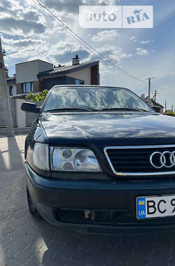 Седан Audi 100 1992 в Львові