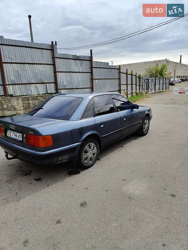 Седан Audi 100 1992 в Черновцах