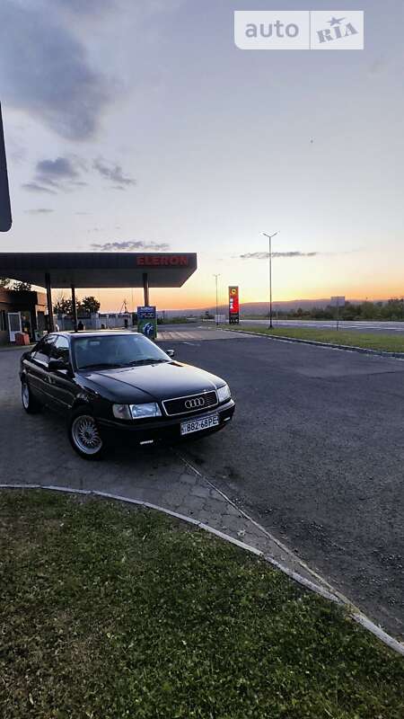 Седан Audi 100 1991 в Виноградове