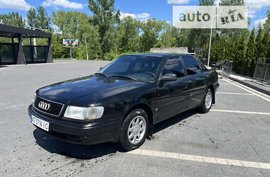 Седан Audi 100 1991 в Яремче