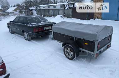 Седан Audi 100 1990 в Ровно