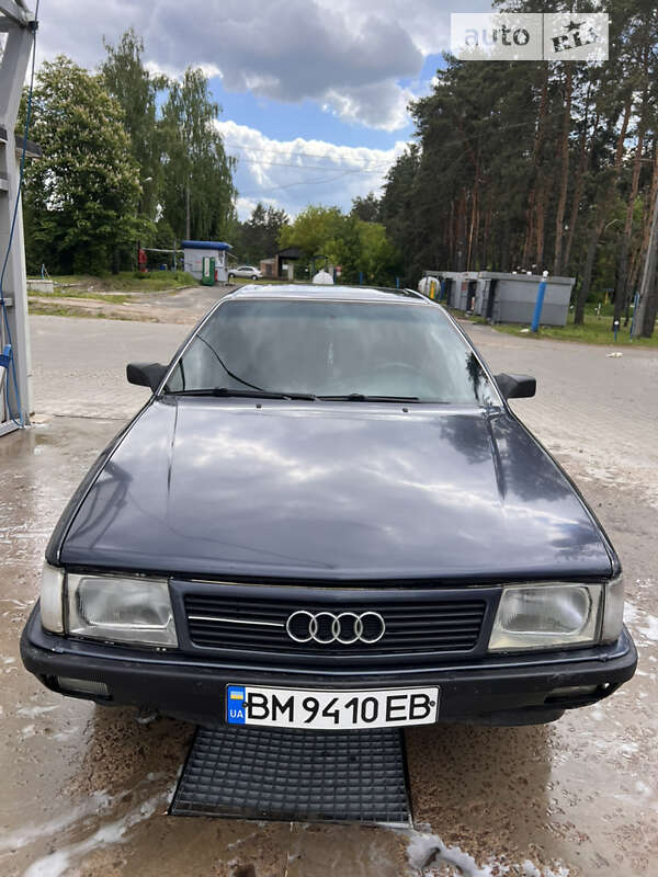 Седан Audi 100 1989 в Глухові