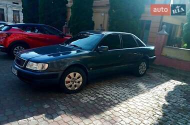 Седан Audi 100 1991 в Черновцах