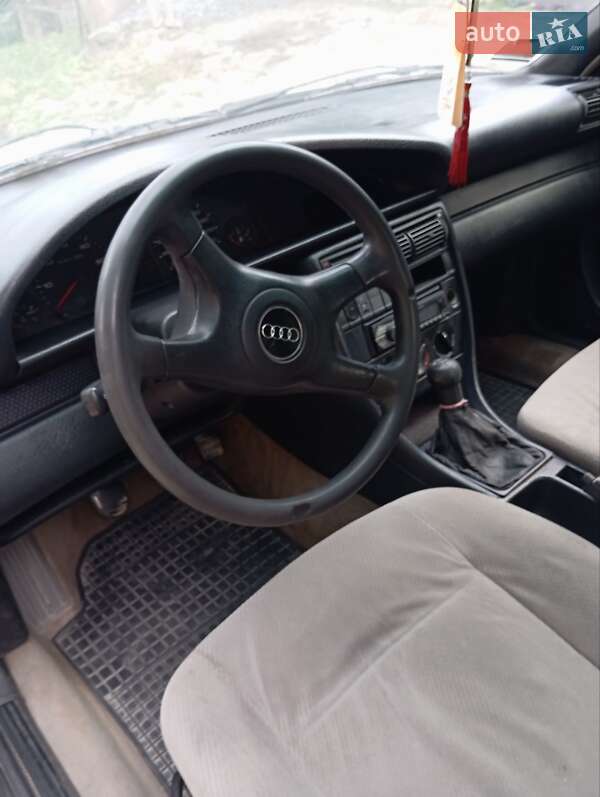 Седан Audi 100 1993 в Каменец-Подольском