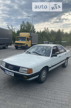 Седан Audi 100 1987 в Житомирі