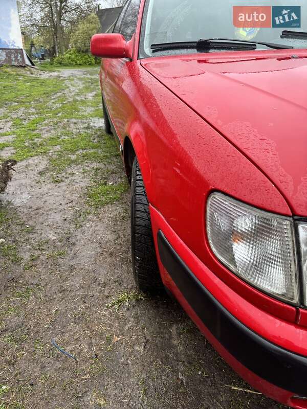 Седан Audi 100 1992 в Виннице