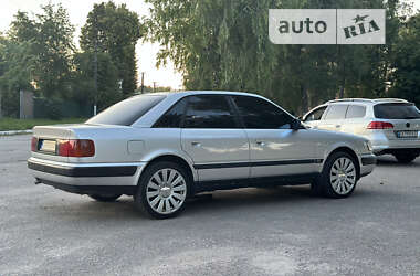 Седан Audi 100 1991 в Василькове