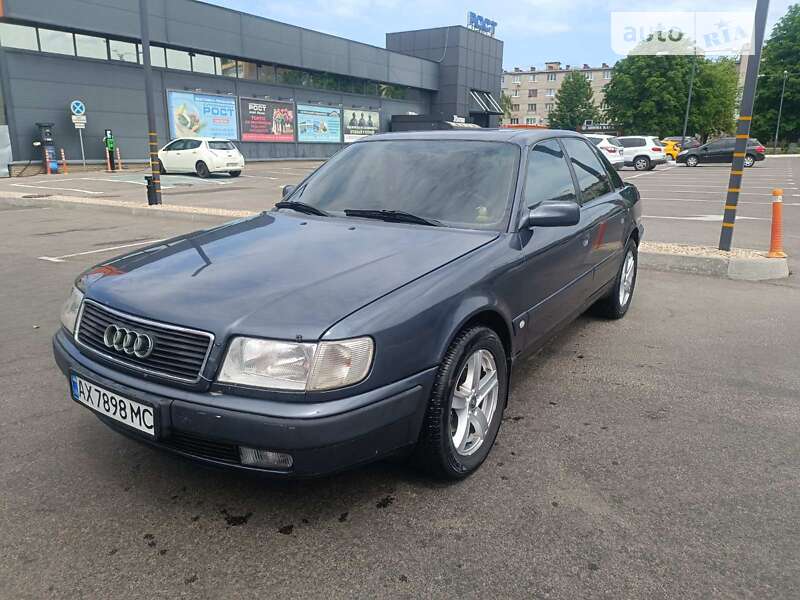 Седан Audi 100 1991 в Харкові