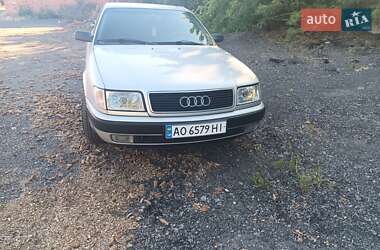 Седан Audi 100 1992 в Знаменовке