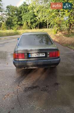 Седан Audi 100 1991 в Светловодске