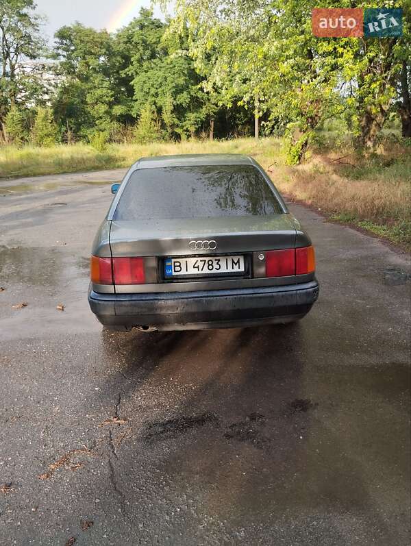 Седан Audi 100 1991 в Світловодську