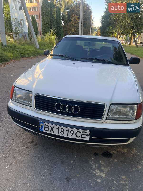 Седан Audi 100 1993 в Хмельницком