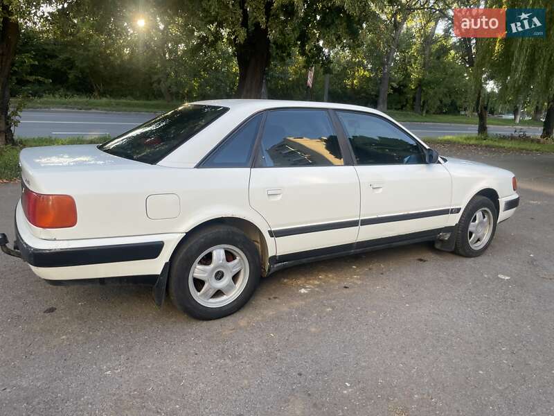 Седан Audi 100 1993 в Хмельницком