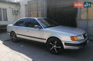 Седан Audi 100 1991 в 