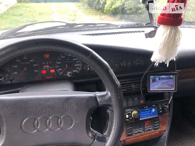 Седан Audi 100 1991 в Тараще фото 4 Седан Audi 100 1991 в Тараще
