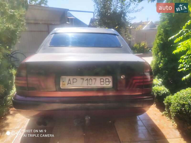 Седан Audi 100 1991 в Вольнянске
