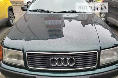 Седан Audi 100 1993 в Чорткове