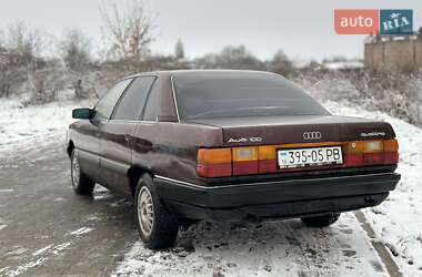 Седан Audi 100 1988 в Рівному