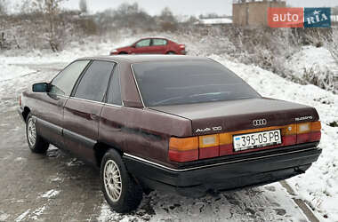 Седан Audi 100 1988 в Ровно