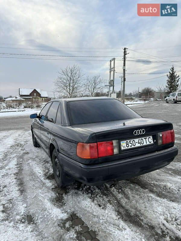 Седан Audi 100 1994 в Львове