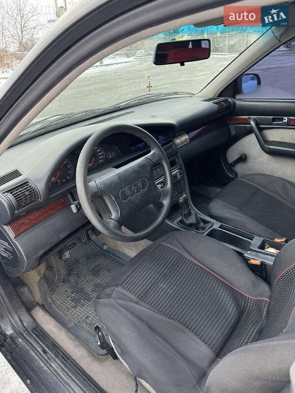 Седан Audi 100 1994 в Львове