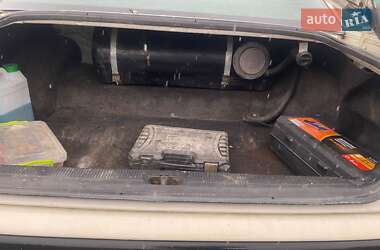 Седан Audi 100 1992 в Кельменцях