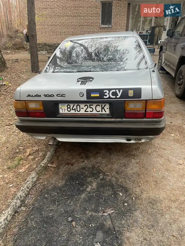 Audi 100 1985