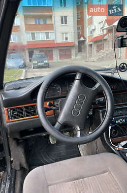 Седан Audi 100 1989 в Чорткові