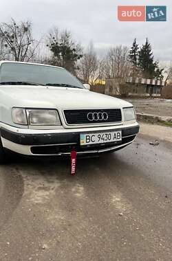 Седан Audi 100 1992 в Львові