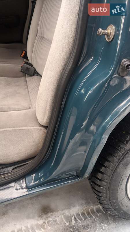 Седан Audi 100 1989 в Бориславе