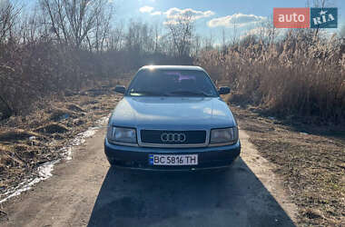 Седан Audi 100 1991 в Городку