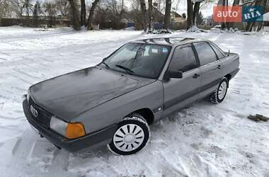 Седан Audi 100 1986 в Полтаві