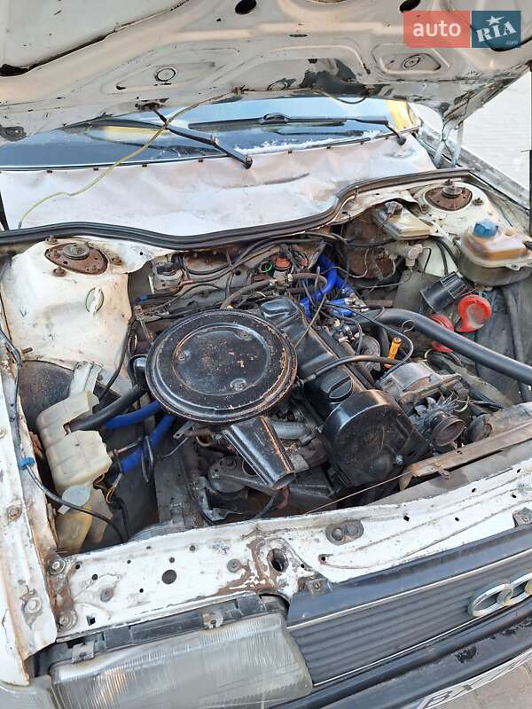 Седан Audi 100 1988 в Хмельницком