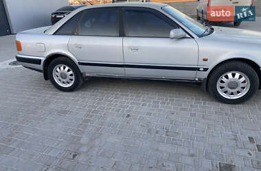 Седан Audi 100 1992 в Хотине