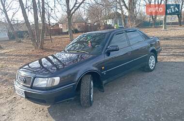 Седан Audi 100 1992 в Путивле