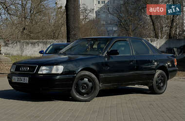 Седан Audi 100 1993 в Киеве