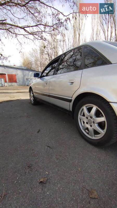 Седан Audi 100 1991 в Чернігові