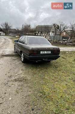 Седан Audi 100 1983 в 