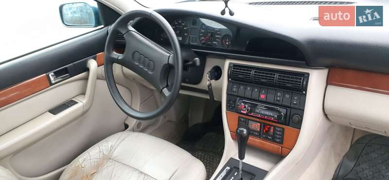 Седан Audi 100 1992 в Києві