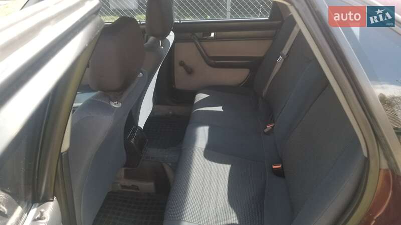 Седан Audi 100 1994 в Стрые